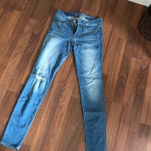 ae distressed jeans